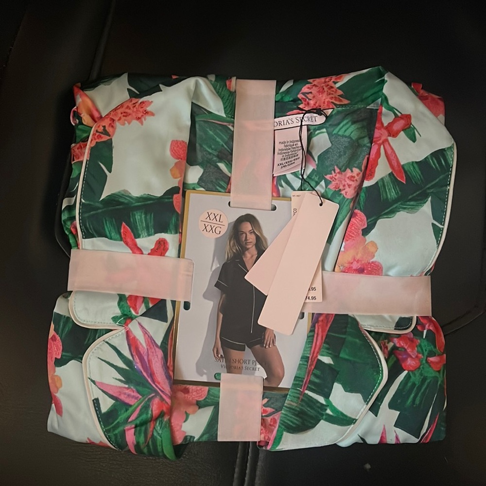 victoria secret sleep wear